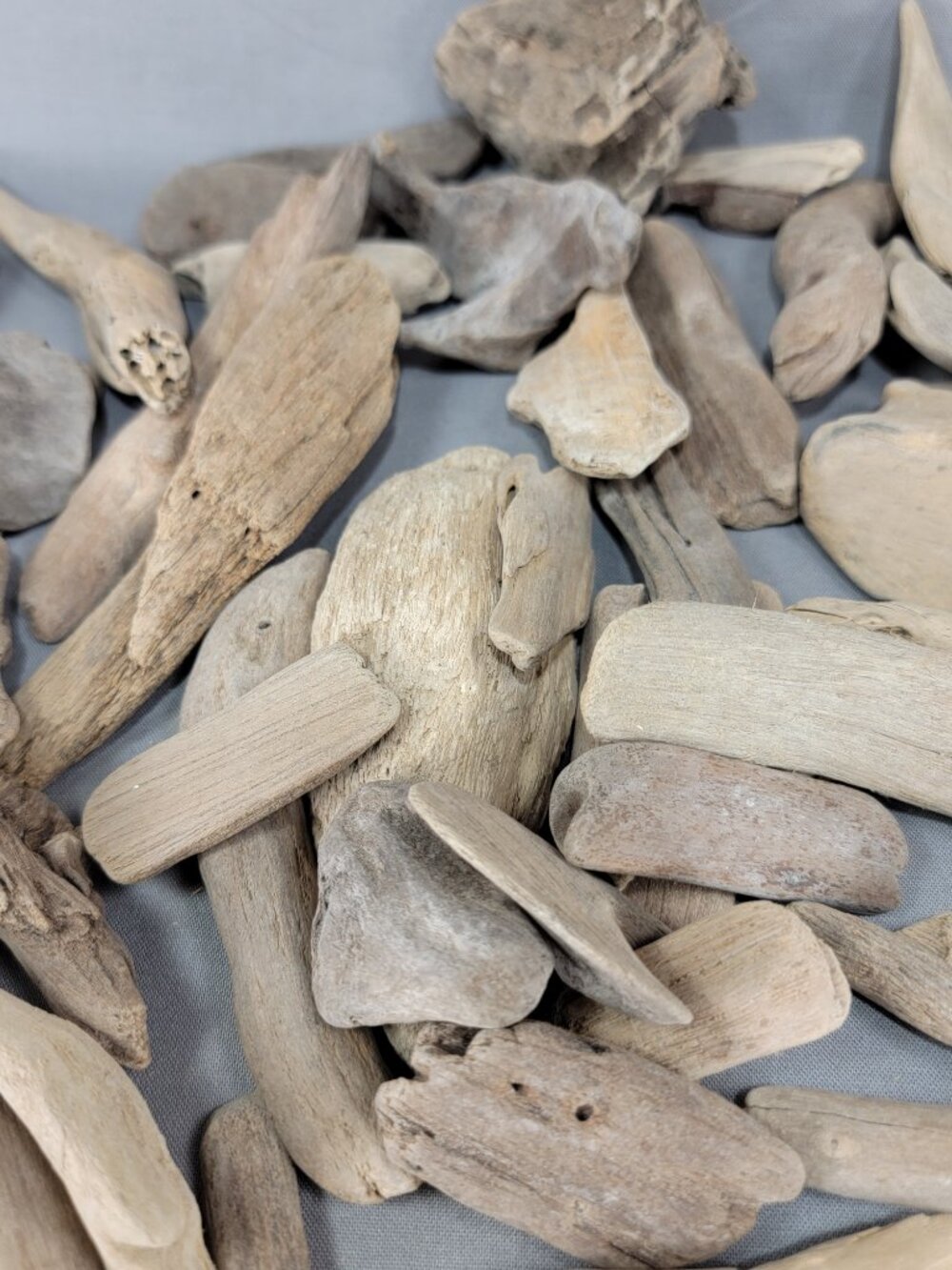 Natural Driftwood Wood Pieces Rustic Beach Coastal Decor Crafts Lot of 55 - Picture 7 of 10